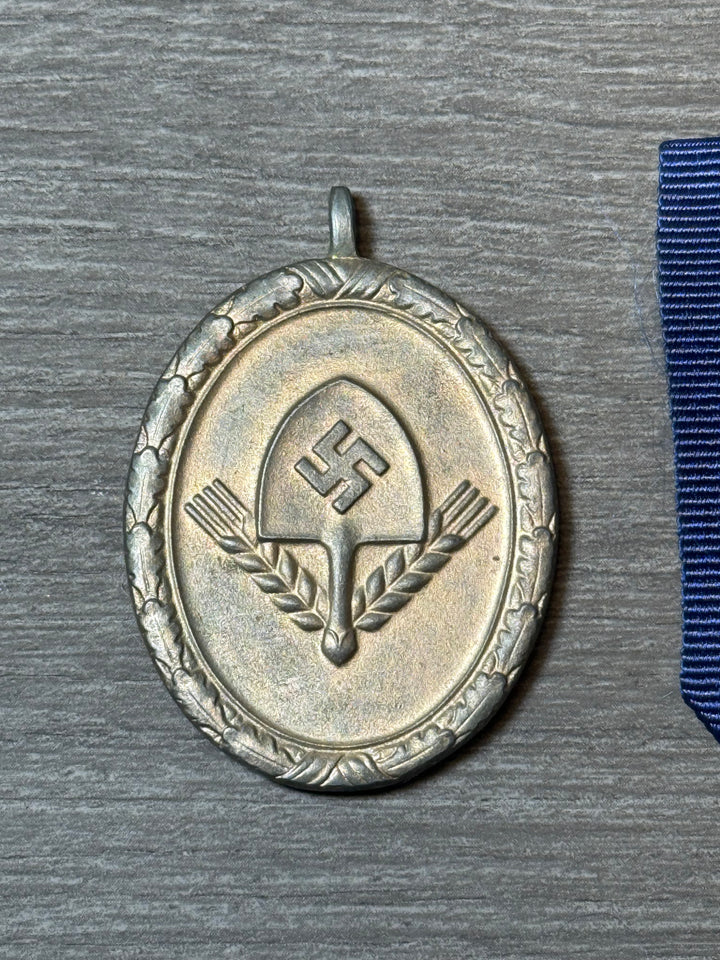 RAD 12-Year Long Service Medal (2nd Class) – Original Ribbon