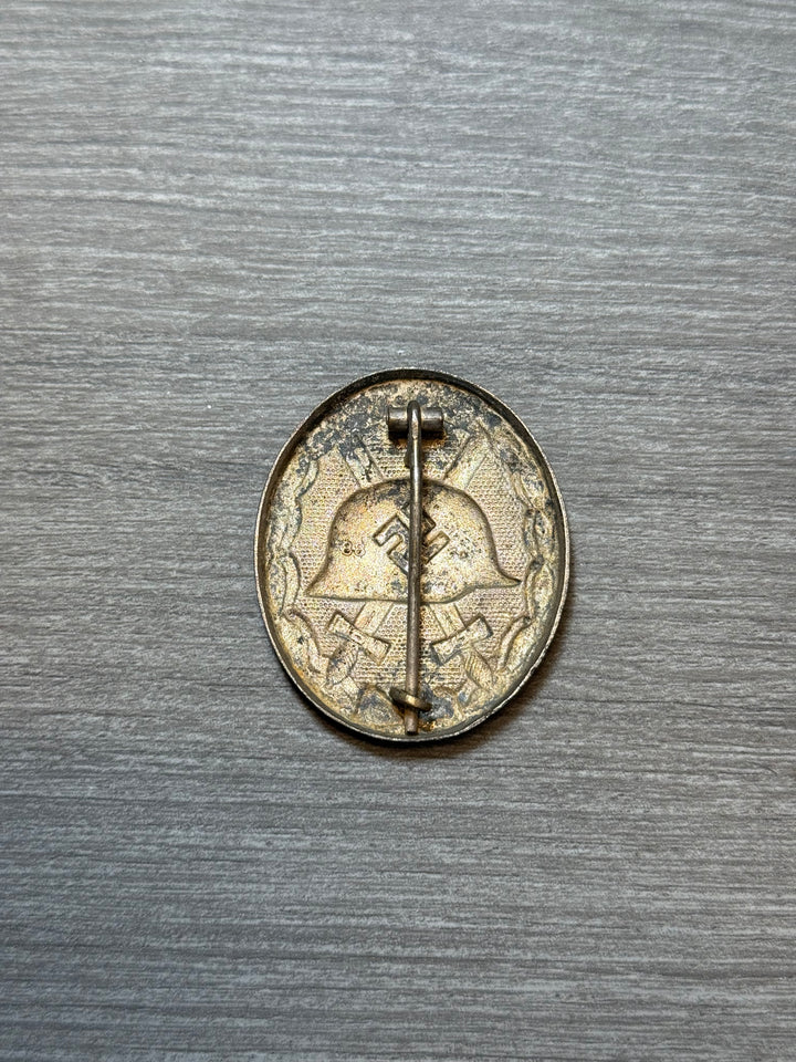 WWII German Silver Wound Badge – Maker Marked “88”, Excellent Detail, Original Hardware
