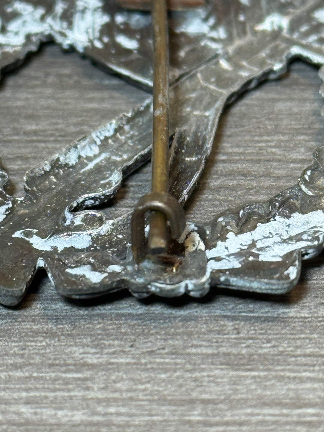 WWII German Infantry Assault Badge Silver – Hollow Back, Unmarked, Original Hardware