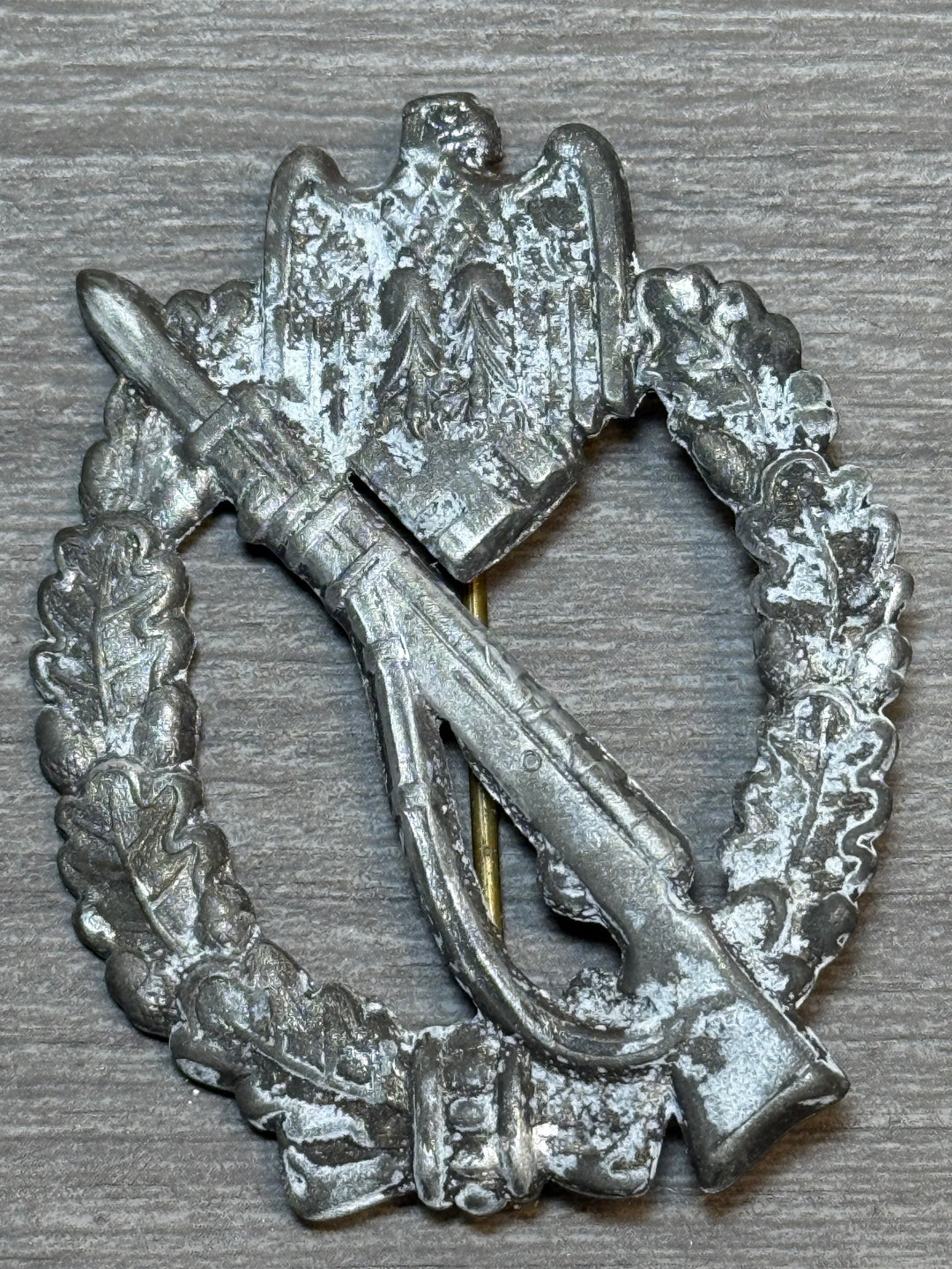 WWII German Infantry Assault Badge Silver – Hollow Back, Unmarked, Original Hardware