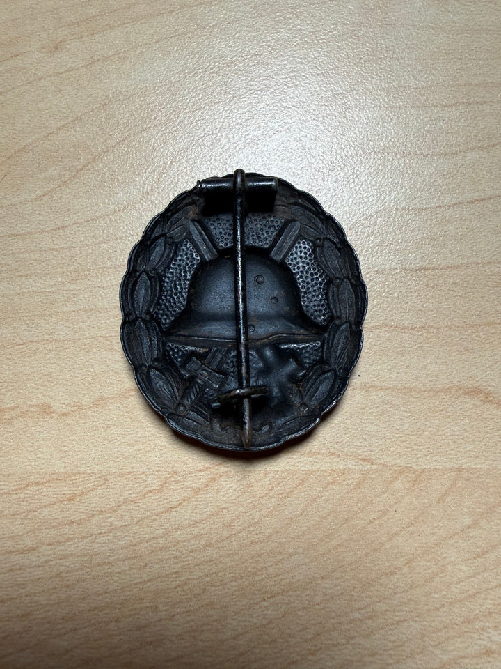 Original WWI German Black Wound Badge – 1918 Pattern – Steel Construction