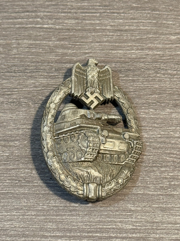 WWII German Panzer Assault Badge – Silver Grade – Original (Missing Catch)
