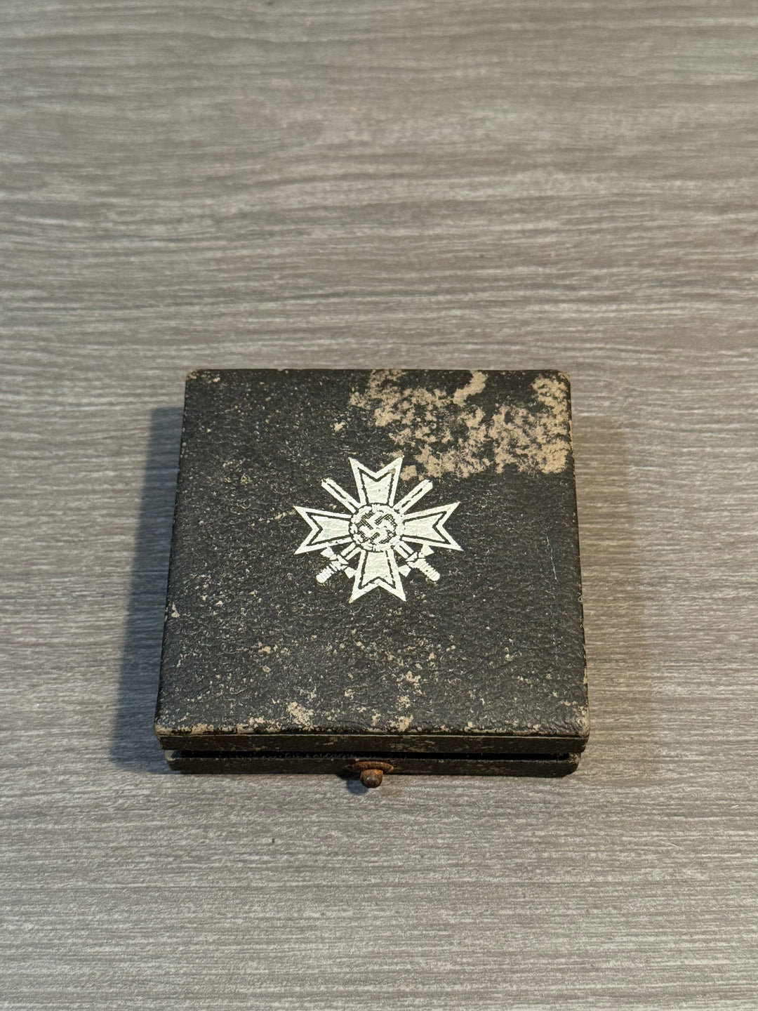WWII German War Merit Cross 1st Class w/ Swords – Cased – Klein &amp; Quenzer