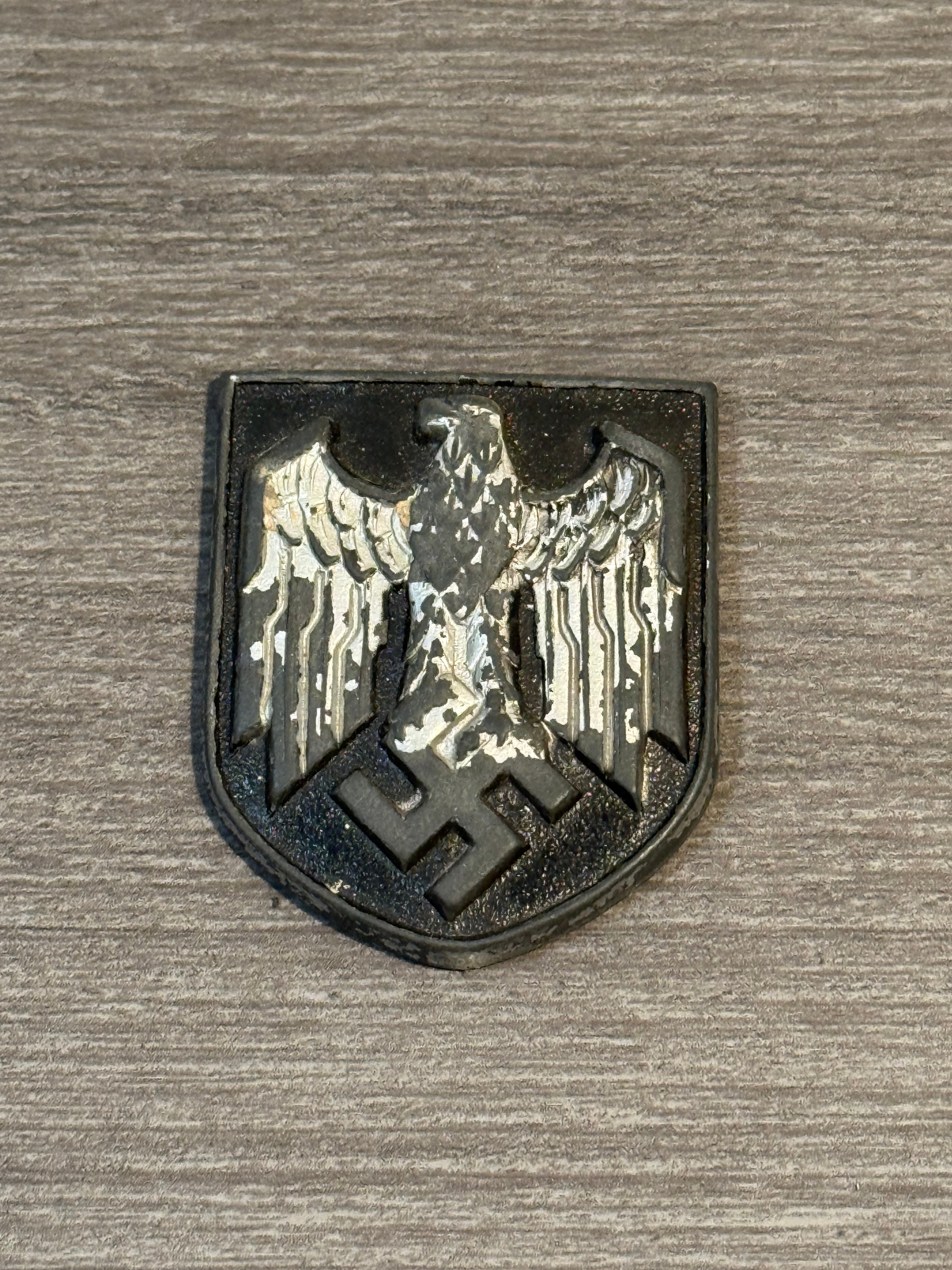 Original WWII German Tropical Helmet Eagle Shield – Afrika Korps – Worn – Missing Prongs