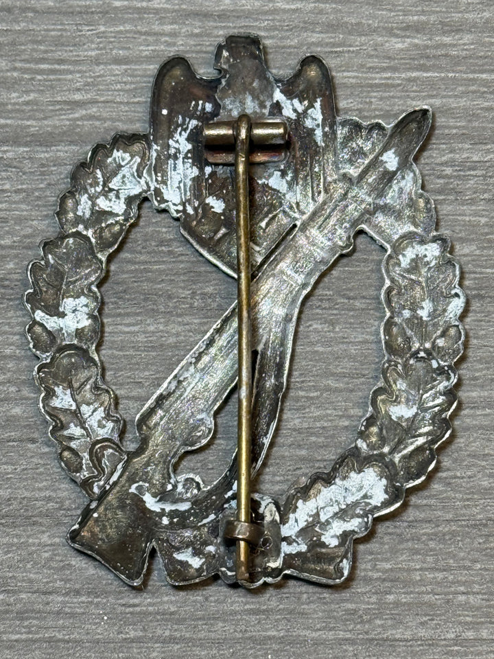 WWII German Infantry Assault Badge Silver – Hollow Back, Unmarked, Original Hardware