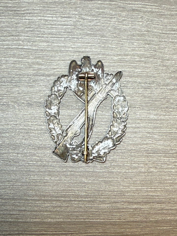 WWII German Infantry Assault Badge Silver – Hollow Back, Unmarked, Original Hardware