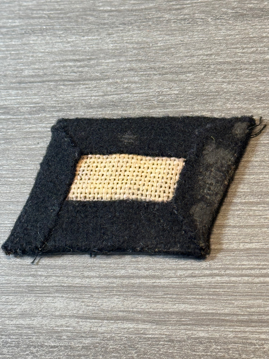 Original Waffen-SS Runic Collar Tab – Double Sig Runes – Black Wool