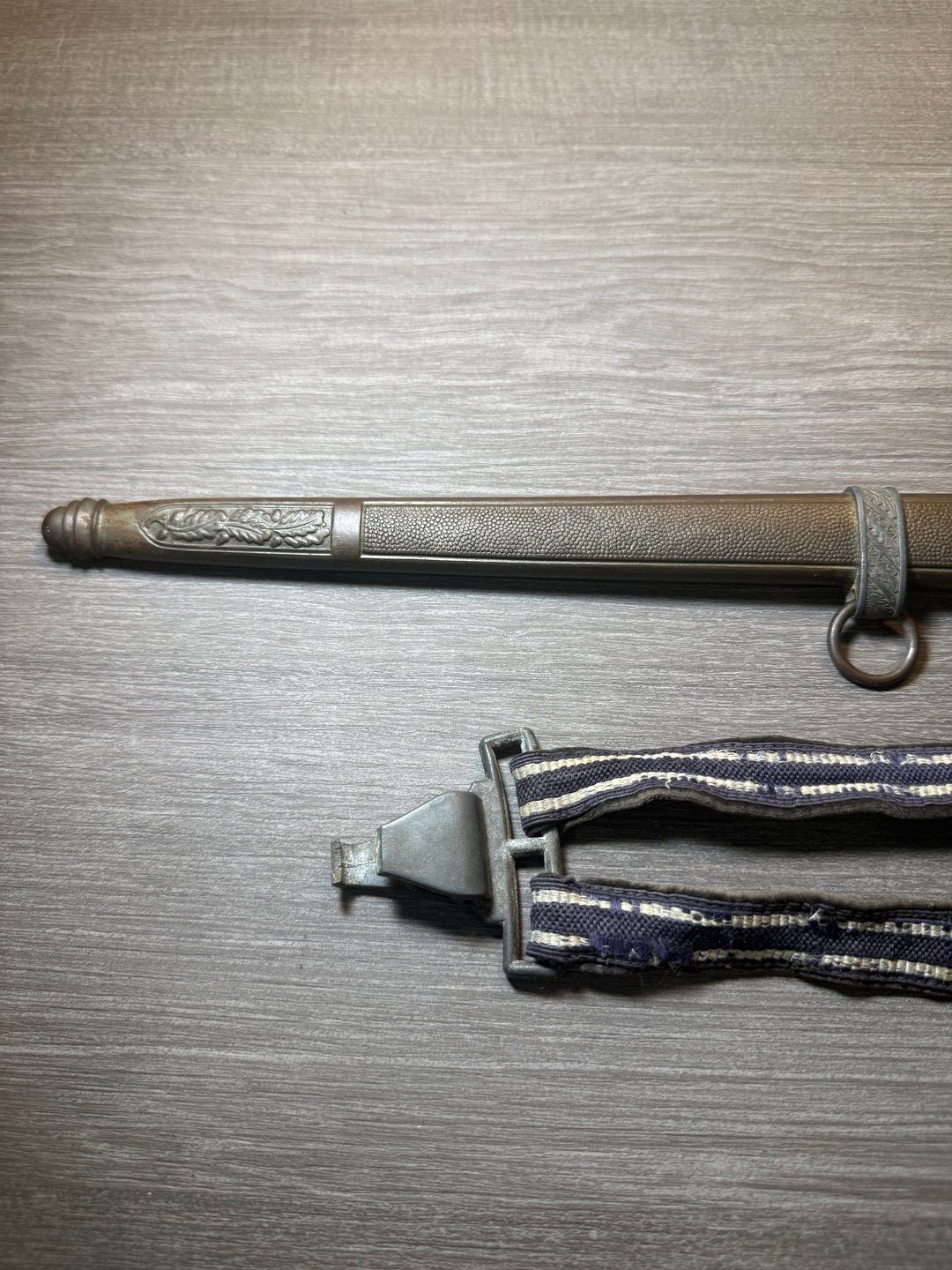 Original WWII German Luftwaffe 2nd Model Dagger – Alcoso Solingen – With Period Hangers