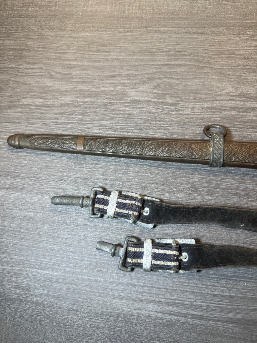 Original WWII German Luftwaffe 2nd Model Dagger – Alcoso Solingen – With Period Hangers