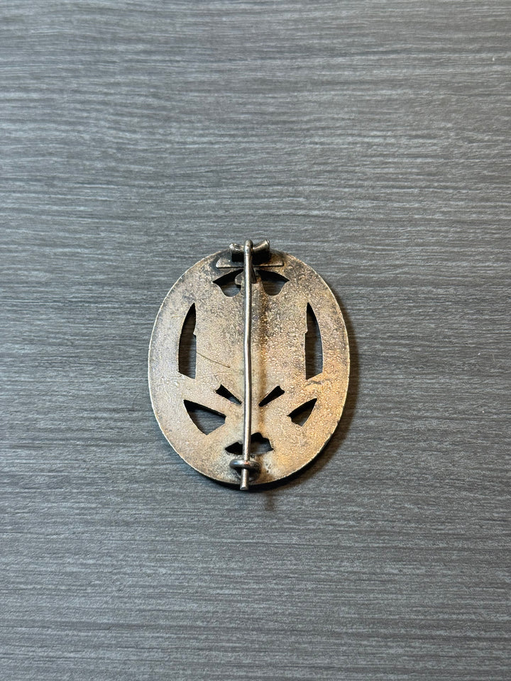 Original WWII German General Assault Badge (GAB) – Solid Back – Zinc – Complete - Unmarked
