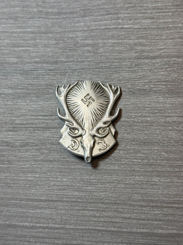 Original WWII German Deutsche Jägerschaft Hunting Association Badge (DJ) – Ges. Gesch