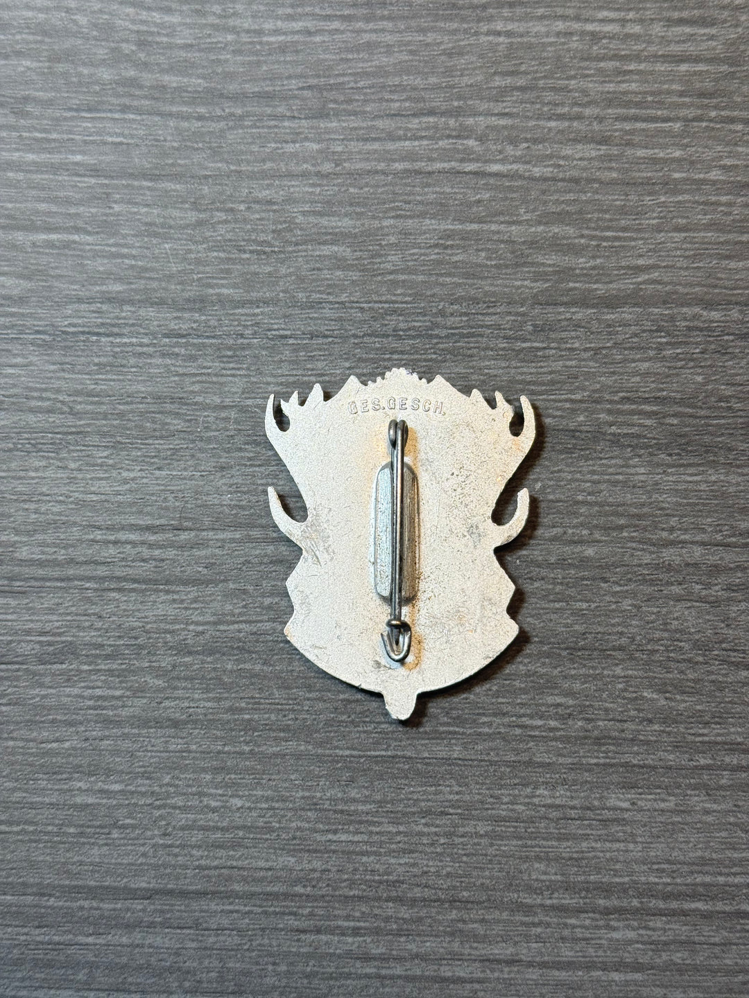 Original WWII German Deutsche Jägerschaft Hunting Association Badge (DJ) – Ges. Gesch