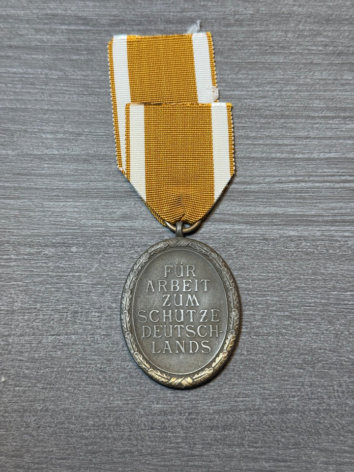 Original WWII German West Wall Medal – With Ribbon – Deutsches Schutzwall Ehrenzeichen