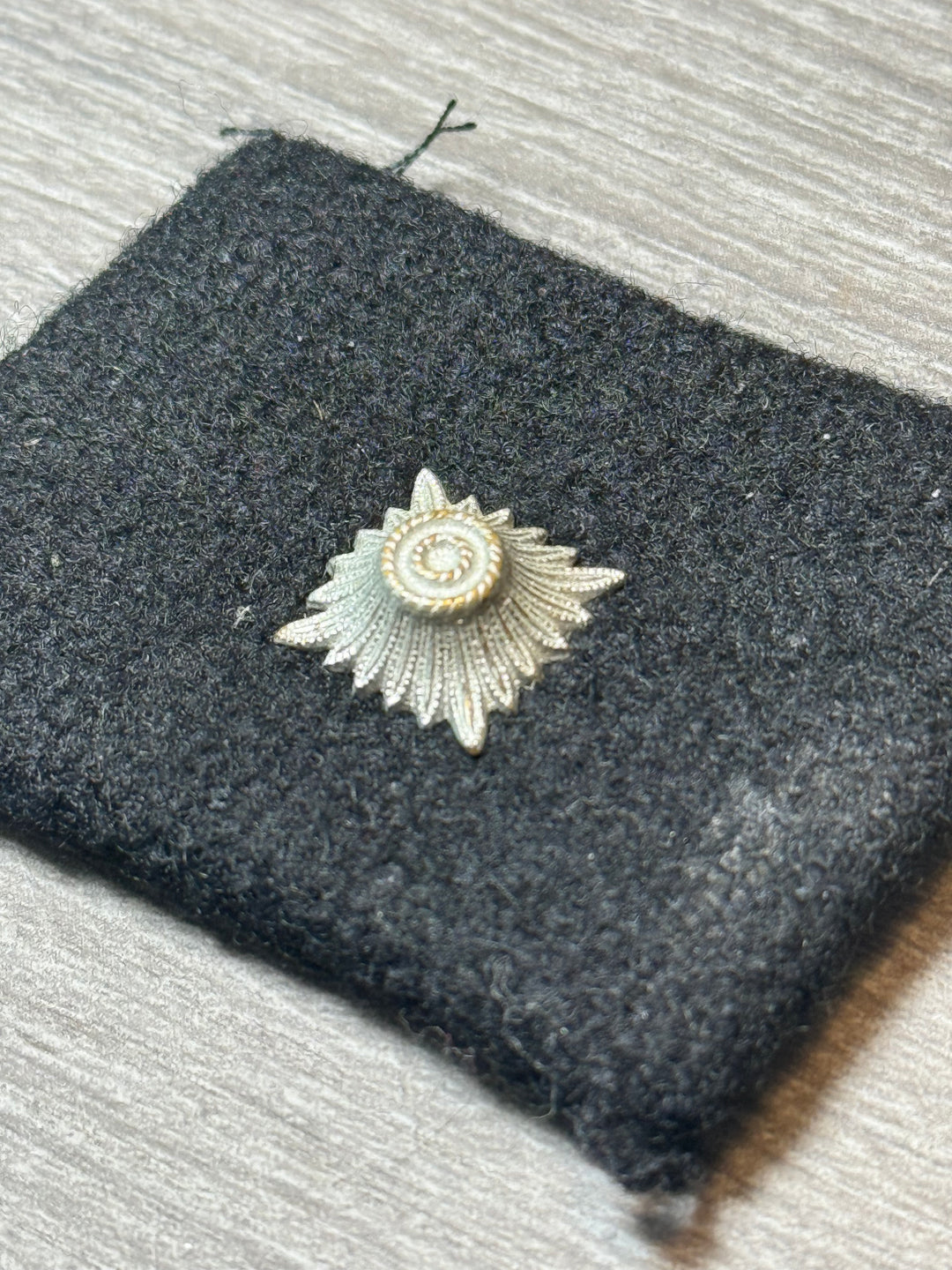 Original Waffen-SS Unterscharführer Rank Collar Tab – Single Pip – Black Wool Backing